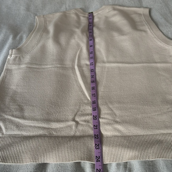 SIMONS boxy sleeveless sweater size S - Picture 7 of 8